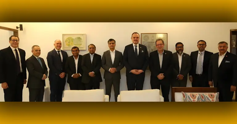 দেশের বিভিন্ন মার্কিন কোম্পানির প্রতিনিধিদের সঙ্গে রাষ্ট্রদূত ব্রেন্ট ক্রিস্টেনসেন